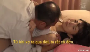 Người mẹ đơn thân tuyệt vời nhất dạy con trai quan hệ loạn luân 5.0 Cậu con trai mút núm vú và chạm vào âm hộ mà không dùng bao cao su và quan hệ với mẹ bằng một màn xuất tinh rất sướng